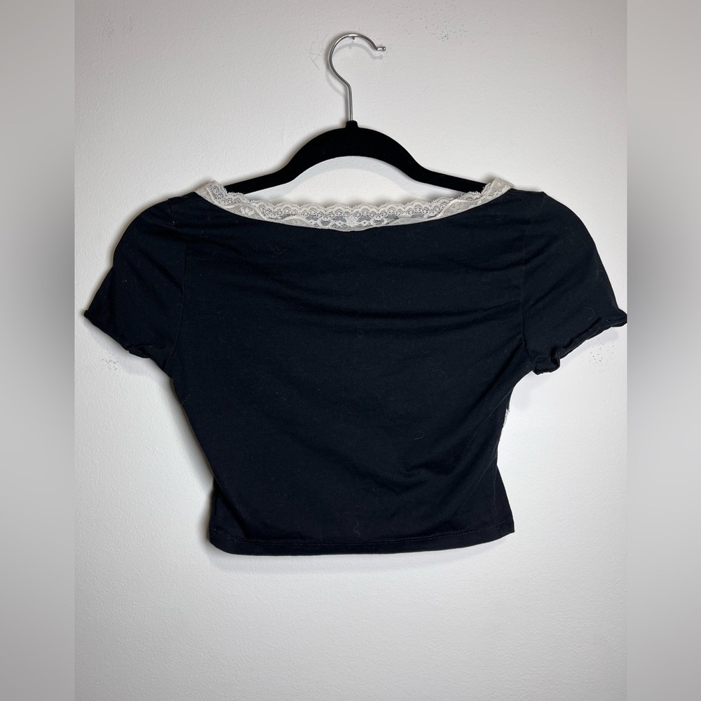 Scoop Neck Little Black Lace Trim Crop Too Tee Women’s T-Shirt Sz XS Vintage EUC - Picture 4 of 7